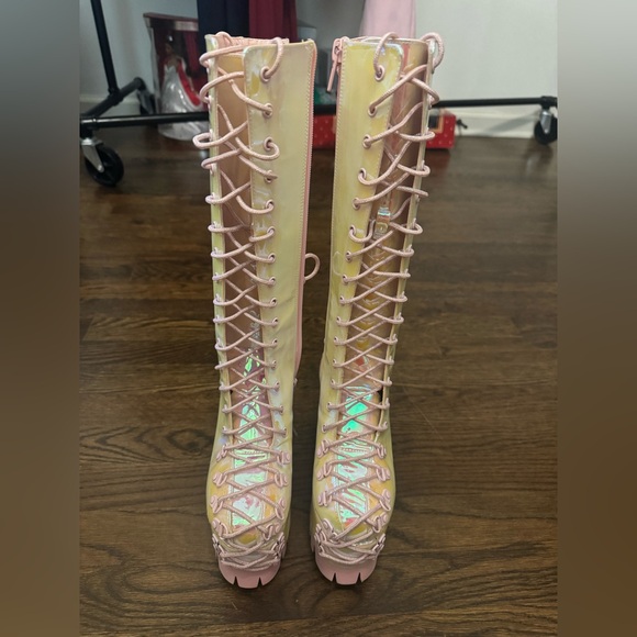 NWOB DOLLS KILL SWEET LUCID DAYDREAM LACE-UP BOOTS size 6M - Picture 2 of 6